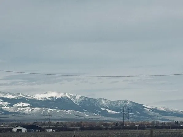 13 Crackerville Rd, Anaconda, MT 59711