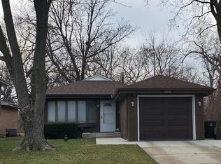 18840 Harding Ave, Flossmoor, IL 60422