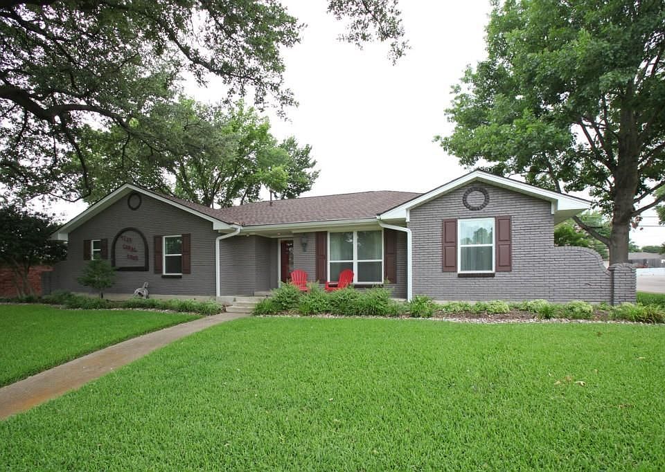 1st image of 9329 Coral Cove Dr