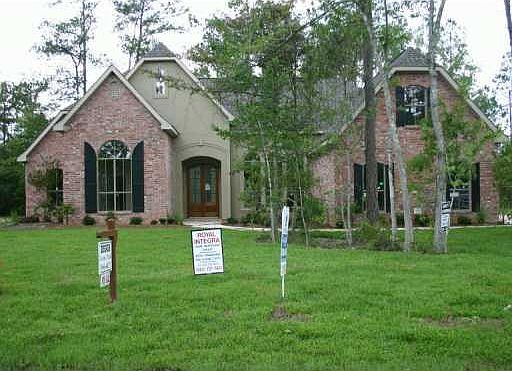 1st image of 568 Pelican Ridge St