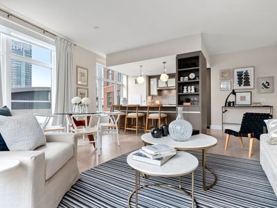 100 Lovejoy Wharf UNIT 14B, Boston, MA, 02114