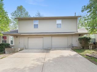 1293 Hillcrest Pl, Branson, MO 65616