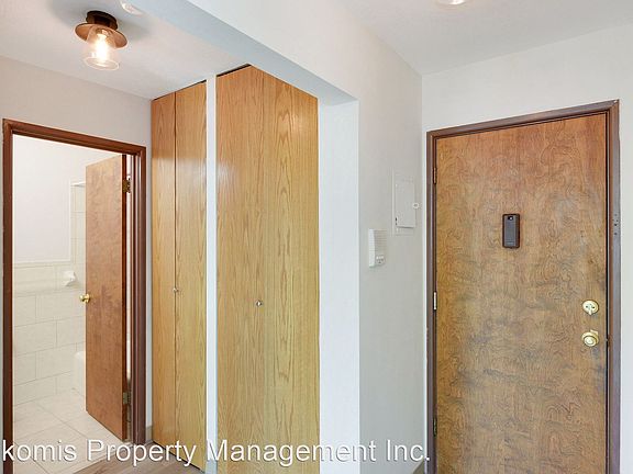2nd image of 3135 Dupont Ave S #9