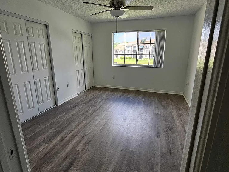 12154 Standrews Pl — Photo 4