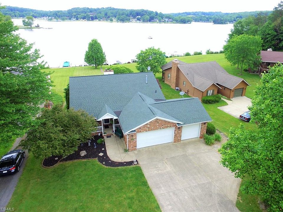 1st image of 7183 Lake Knoll Dr