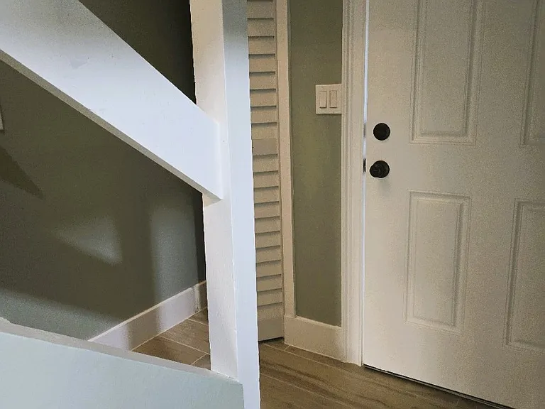 3801 Crown Point Rd — Photo 13