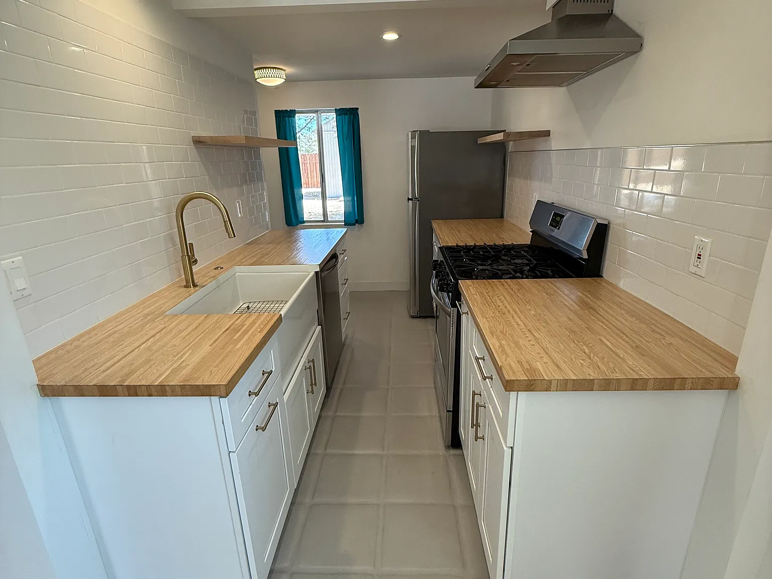 3 bed, 1202 sqft, $2,500 — Photo 4