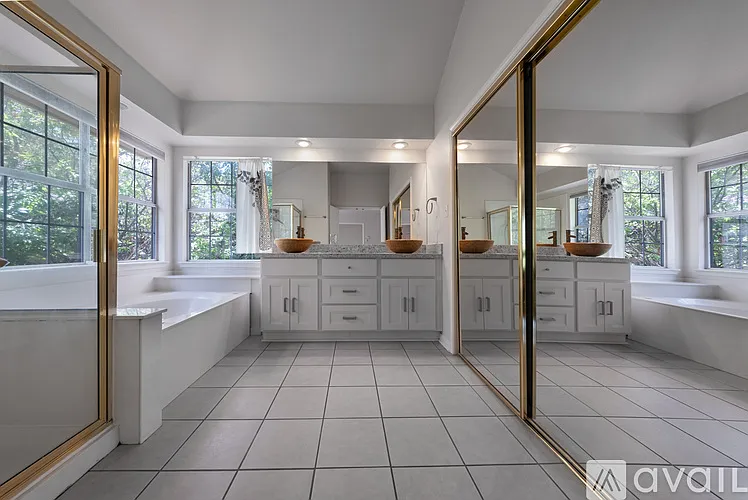 2421 Falcon Dr — Photo 14