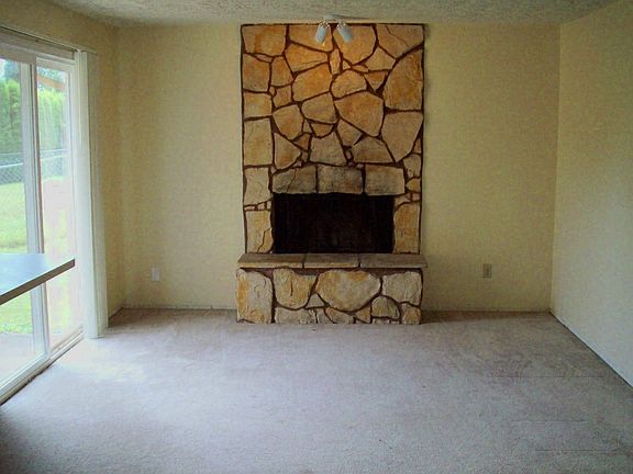 5th image of 2815 NW 108th St