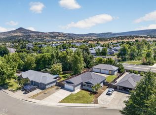 1397 Larson Creek Dr, Medford, OR 97504