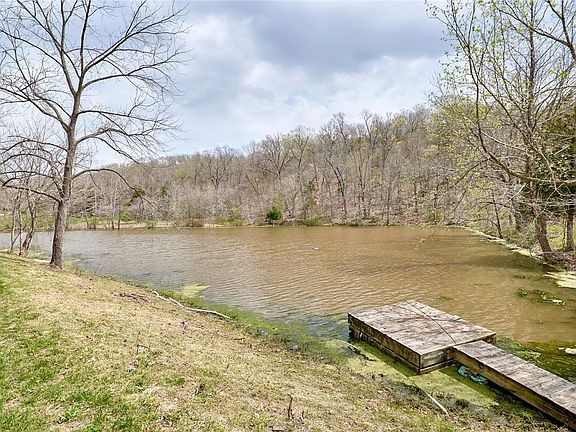 4th image of 228 Big Creek Valley Dr
