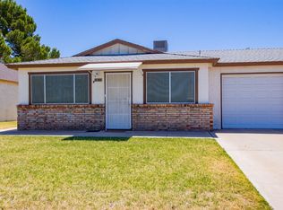 10233 N 97th Dr APT B, Peoria, AZ 85345