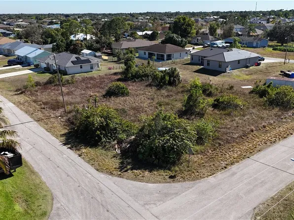 4313 14th St W, Lehigh Acres, FL 33971