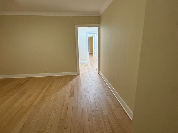 2nd image of 5217 N Sawyer Ave #3