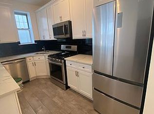 252 9th St #2L, Brooklyn, NY 11215