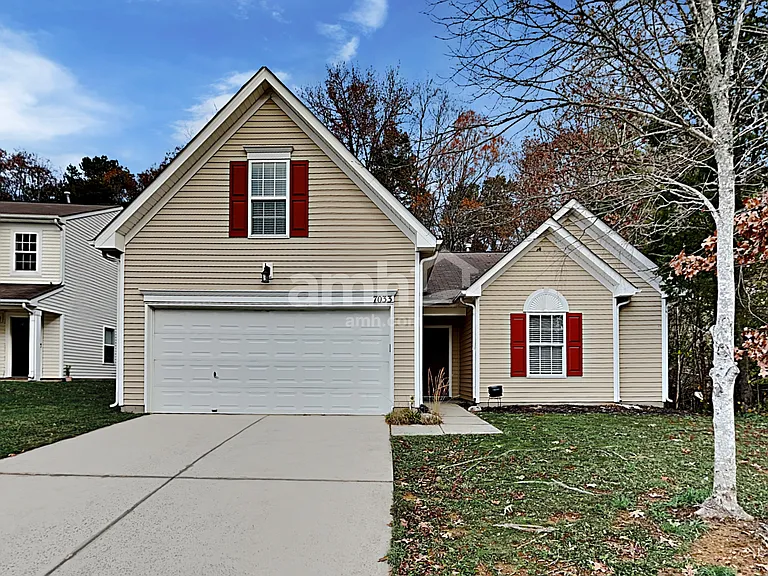 7033 Sunman Rd — Photo 1