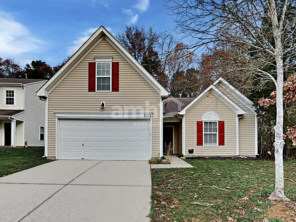 7033 Sunman Rd, Charlotte, NC 28216