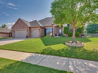 3225 Ash Grove Rd, Edmond, OK 73003