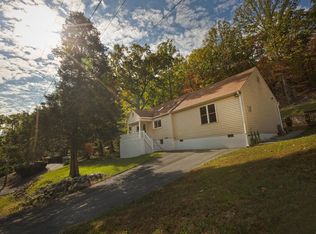 4246 Wilson Mountain Rd, Roanoke, VA 24014