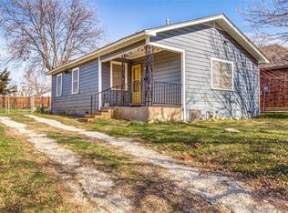 1918 San Antonio St, Grand Prairie, TX 75051