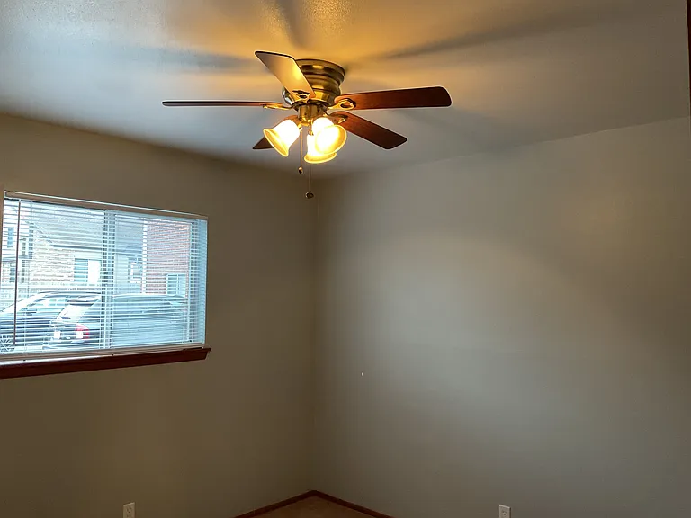 9729 W Hampton Ave #7 — Photo 16