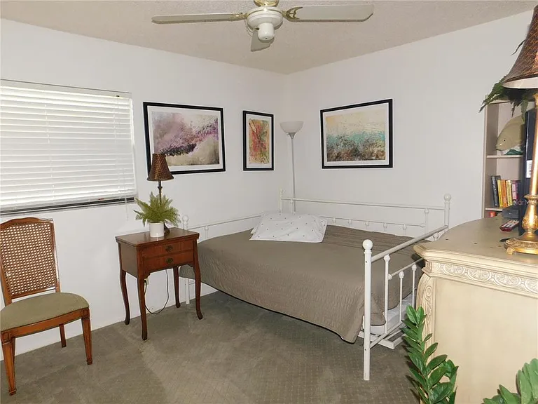 70 Joanne Pl #70 — Photo 20