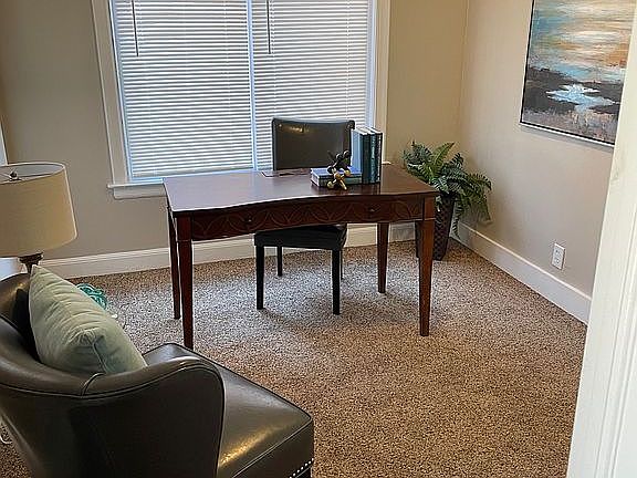 Library / Office - 1st floor