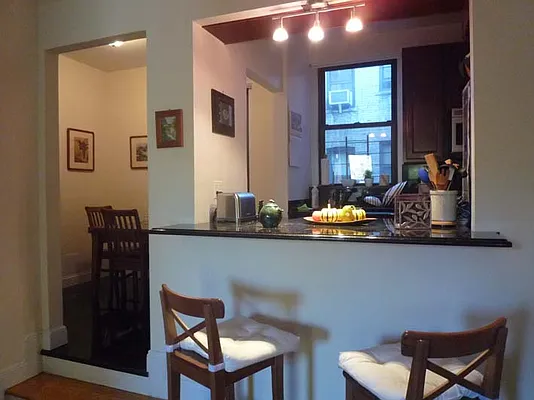 Rented by Evans Real Estate | media 12