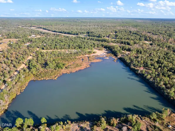 20751 Hurst Rd, Fountain, FL 32438