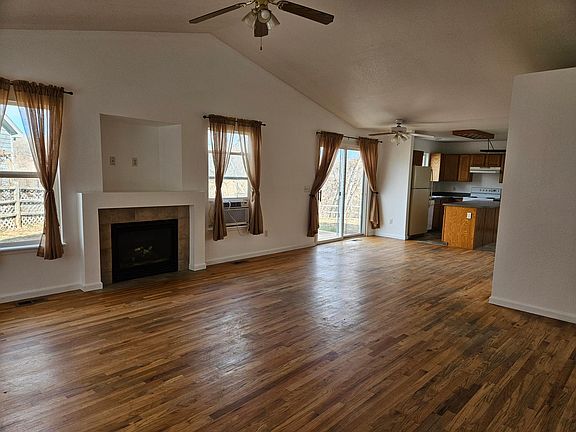 3rd image of 1508 Thimbleberry Ct