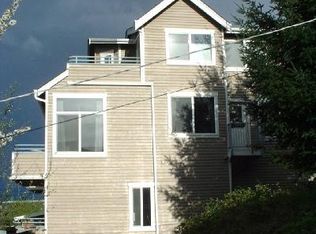 33 Etruria St UNIT B, Seattle, WA