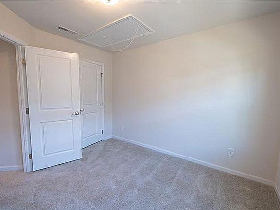 2nd image of 4103 Audubon Park Dr