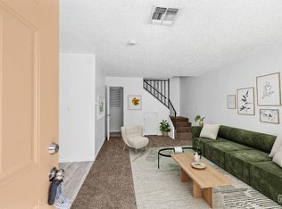 510 Real Rd #33, Bakersfield, CA 93309