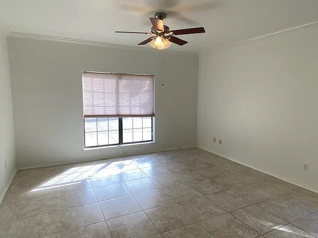 226 Samuel Blvd #F-1 — Photo 4