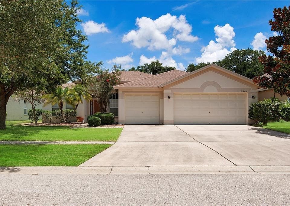 1st image of 7308 Carrington Oaks Ln