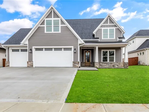 4313 S 87th Pl, Bentonville, AR 72713