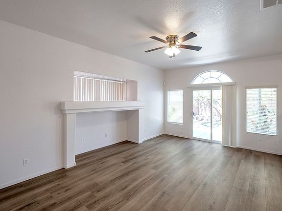5th image of 6252 Tawny Griffin Ave
