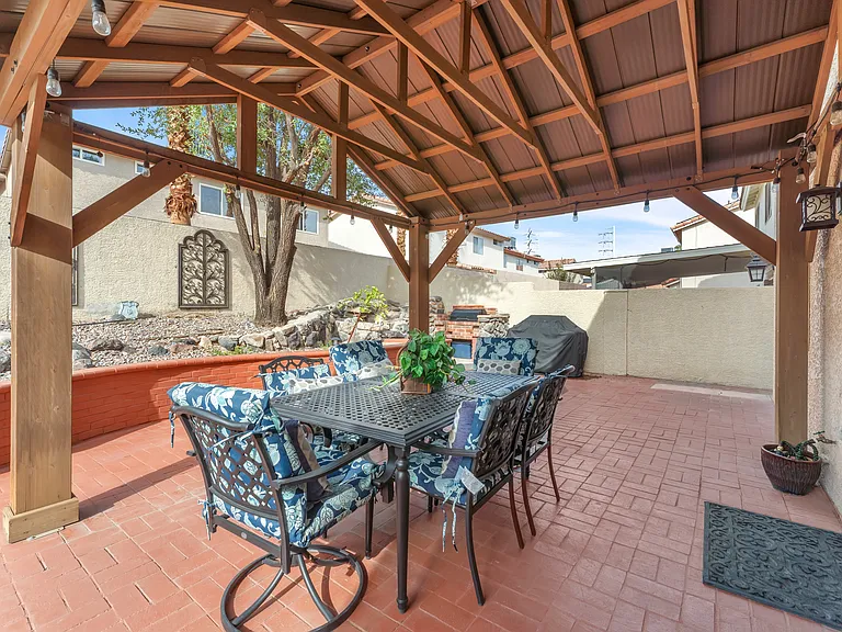 985 Flapjack Dr — Photo 34