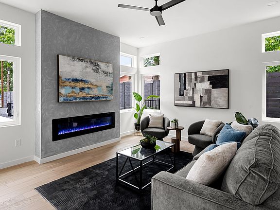 4th image of 3204 Lyons Rd #2