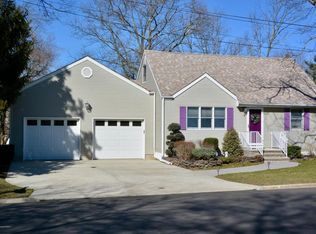 9 May Pl, Neptune, NJ 07753