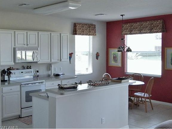 4th image of 9120 Spanish Moss Way Unit 511