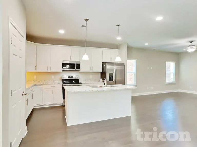 198 Telavera Dr — Photo 4