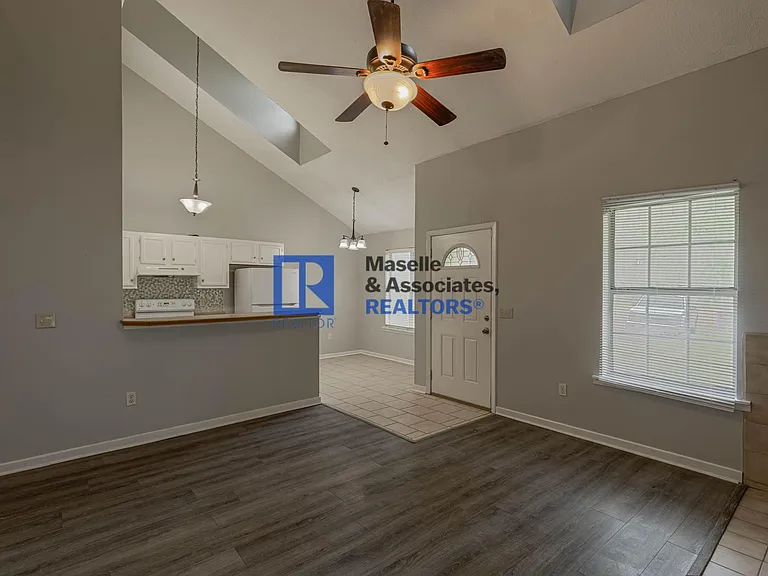 183B Cumberland Rd — Photo 8