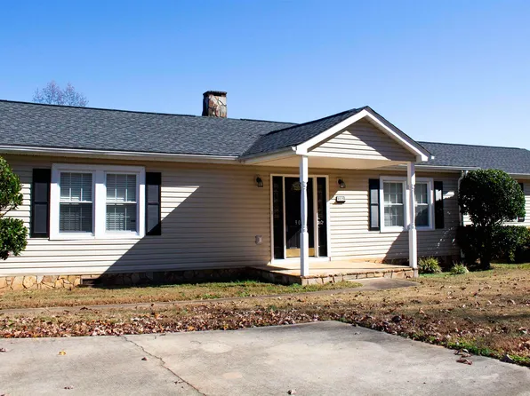 905 Pace Bridge Rd, Easley, SC 29640