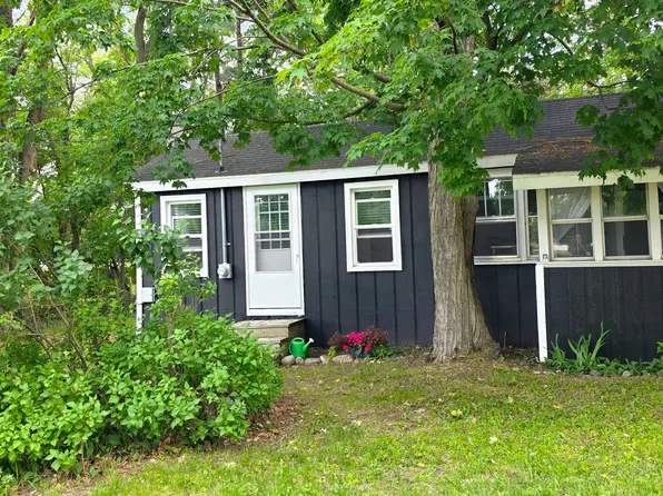 1304 Darwin Ave, Big Rapids, MI 49307