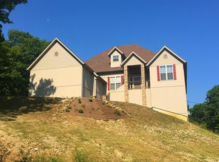 1142 Noland Rd, Branson, MO 65616