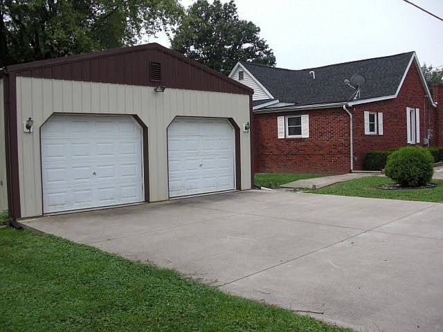 Nice Corner Lot