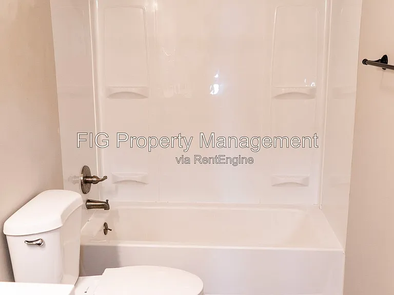 139 Louella Dr — Photo 9