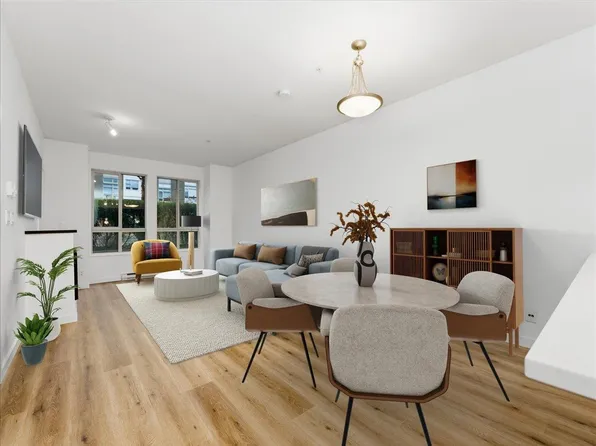 225 Francis Way #103, New Westminster, BC V3L 0G1