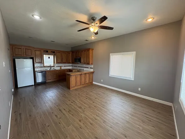306 S Joplin St, Pittsburg, KS 66762